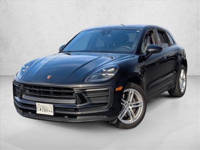 2022 Porsche Macan AWD