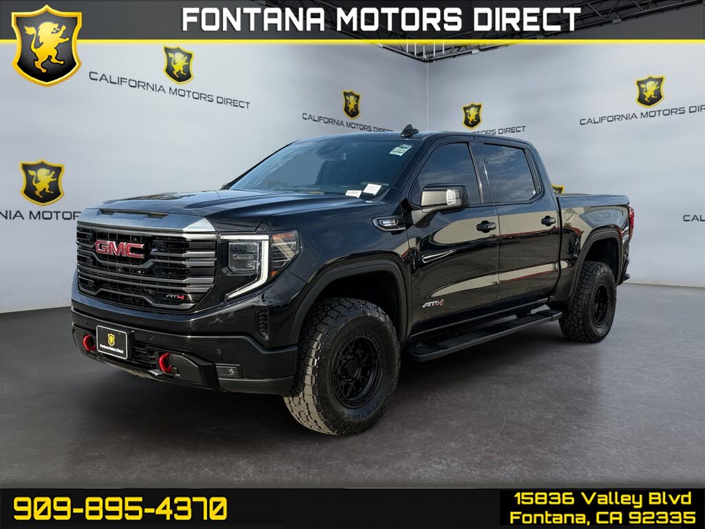 2023 GMC Sierra 1500 AT4 Crew Cab 4WD