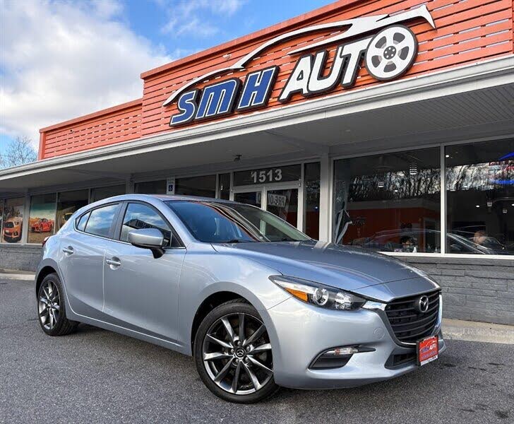 2018 Mazda MAZDA3 Touring Hatchback