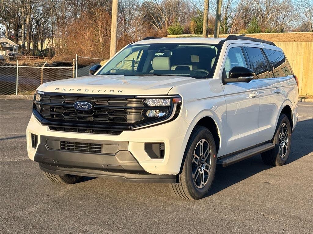 2026 Ford Expedition Active RWD