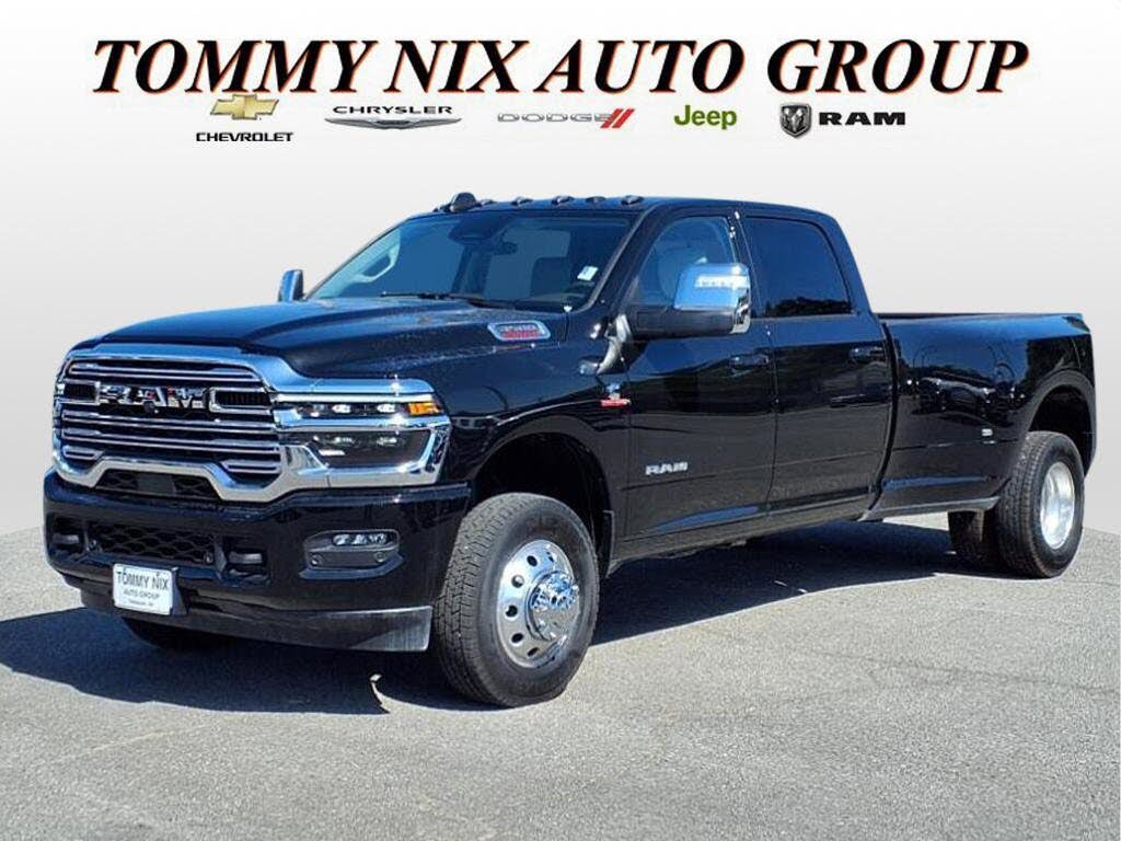 2025 RAM 3500 Laramie Crew Cab LB DRW 4WD