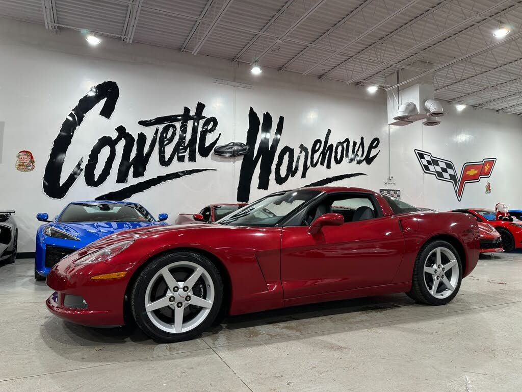 2005 Chevrolet Corvette Coupe RWD