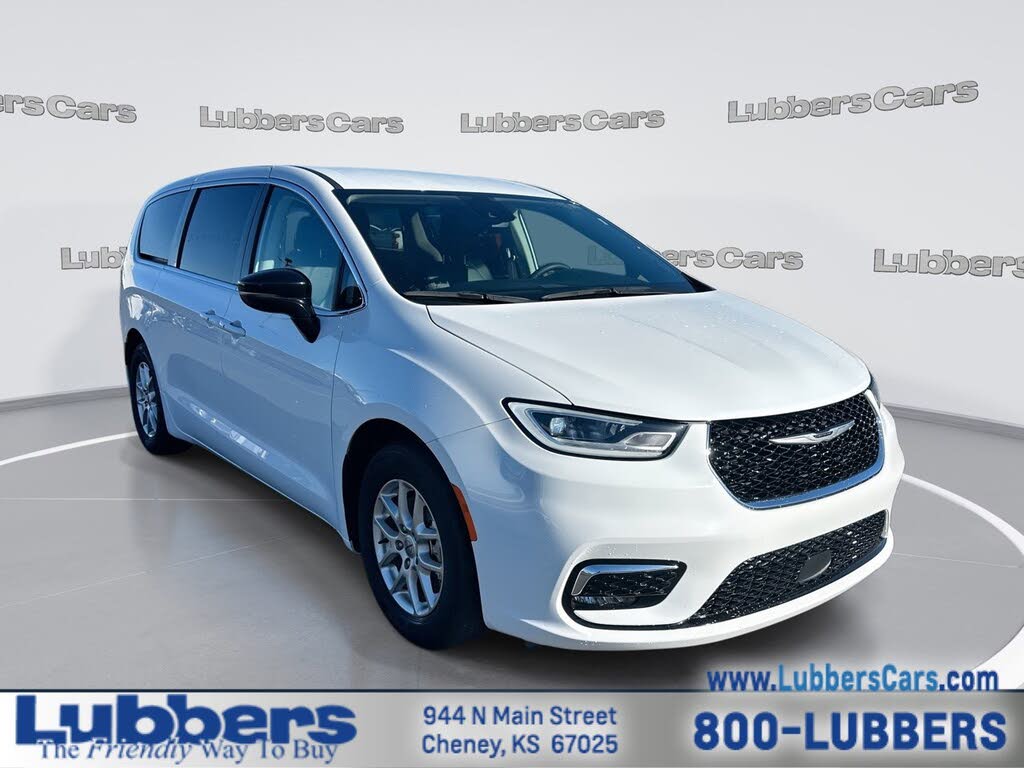 2024 Chrysler Pacifica Touring L FWD