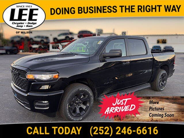 2025 RAM 1500 Tradesman Crew Cab 4WD