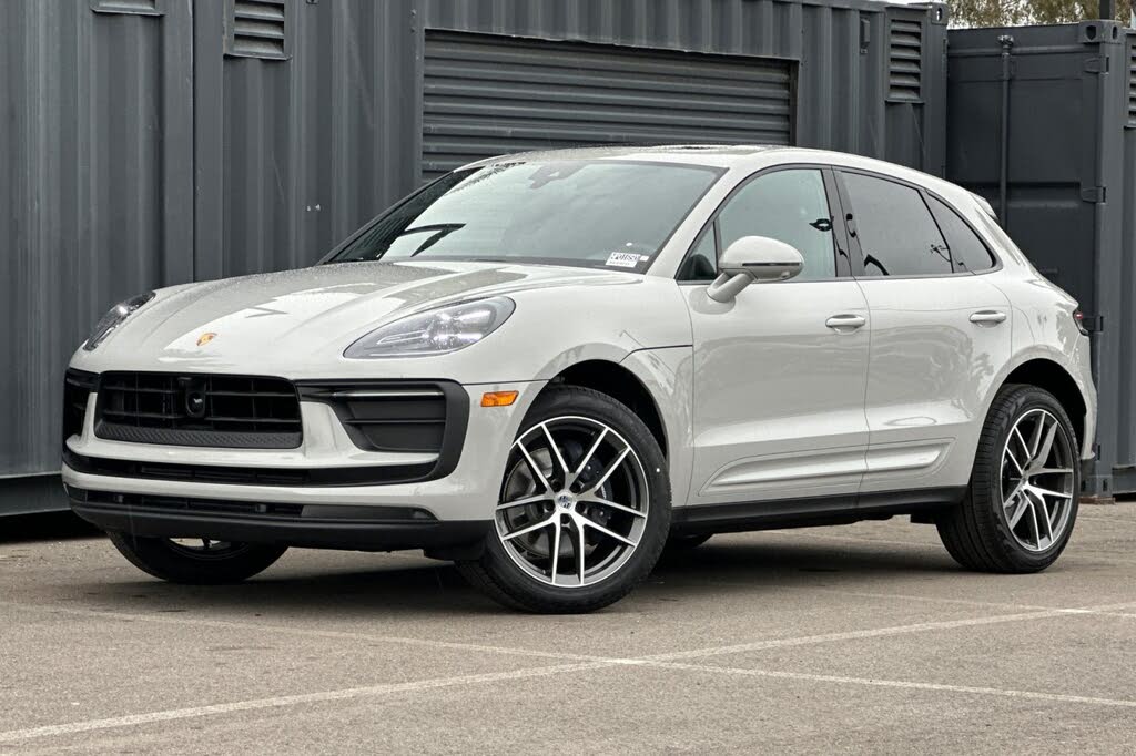 2026 Porsche Macan