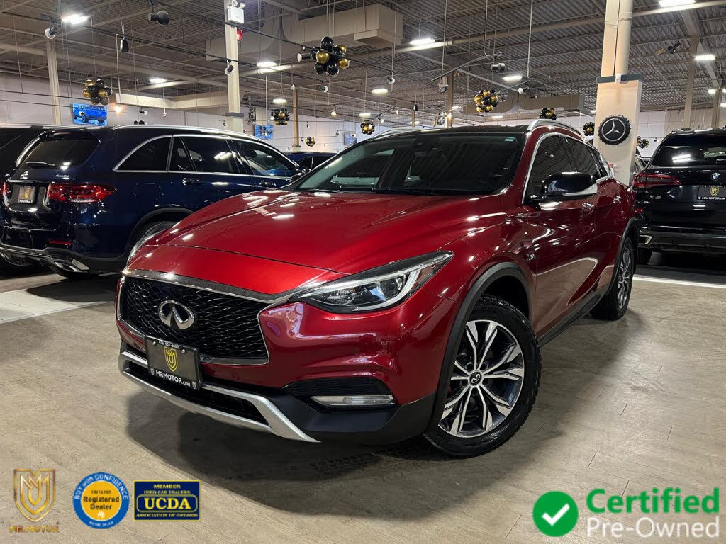 2017 INFINITI QX30