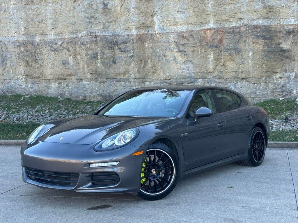 2014 Porsche Panamera S