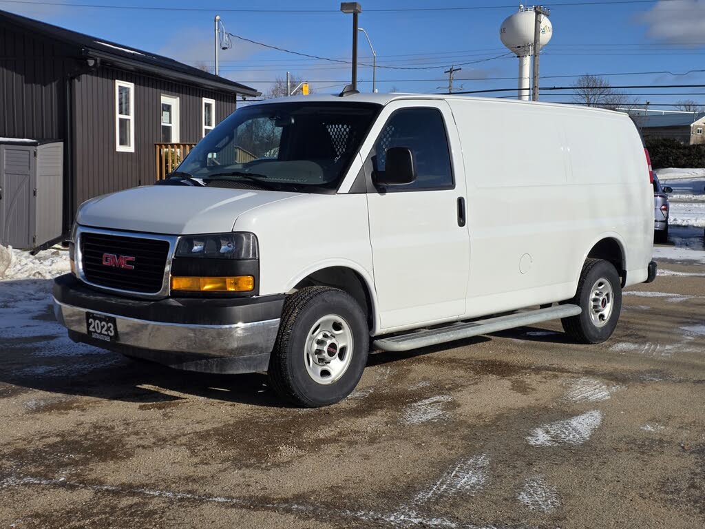 GMC Savana Cargo 2500 RWD 2023