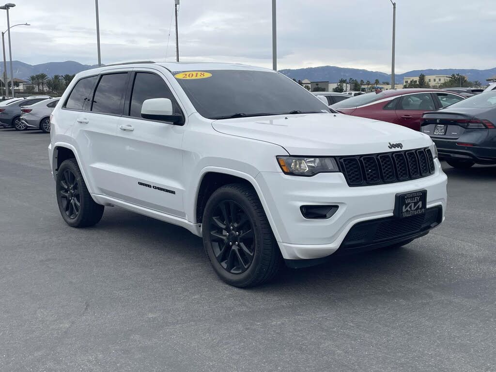 2018 Jeep Grand Cherokee Altitude 4WD