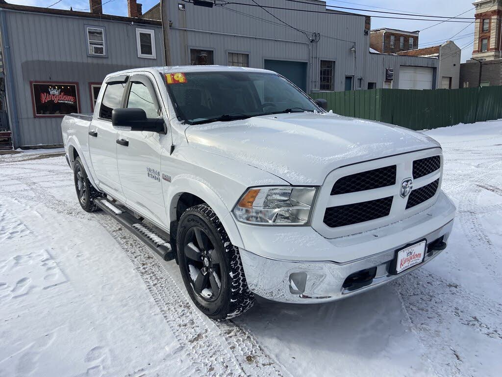 2014 RAM 1500 SLT Crew Cab 4WD