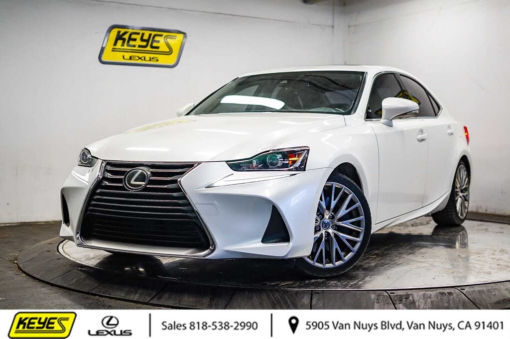 2018 Lexus IS 300 RWD