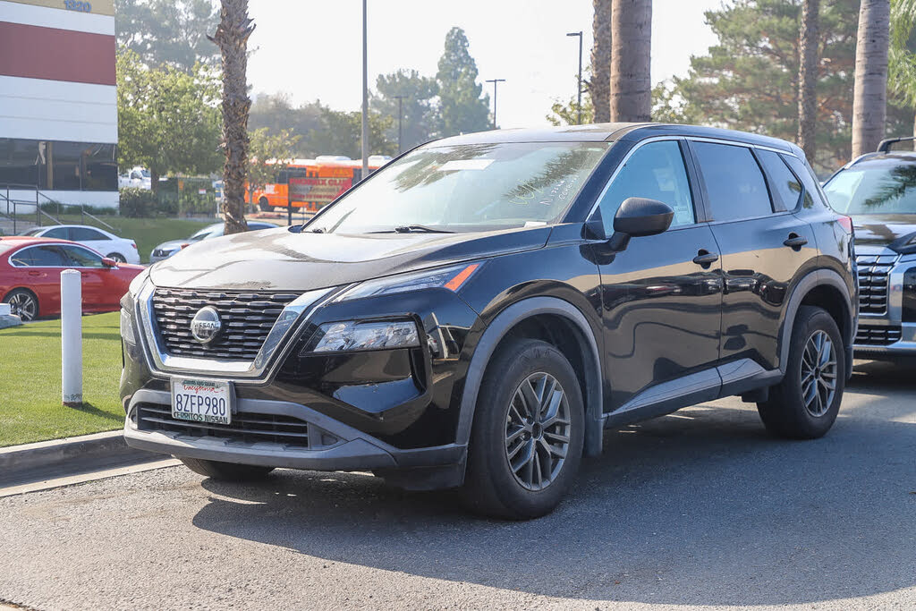 2021 Nissan Rogue S FWD