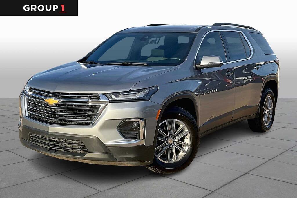 2023 Chevrolet Traverse LT Cloth AWD