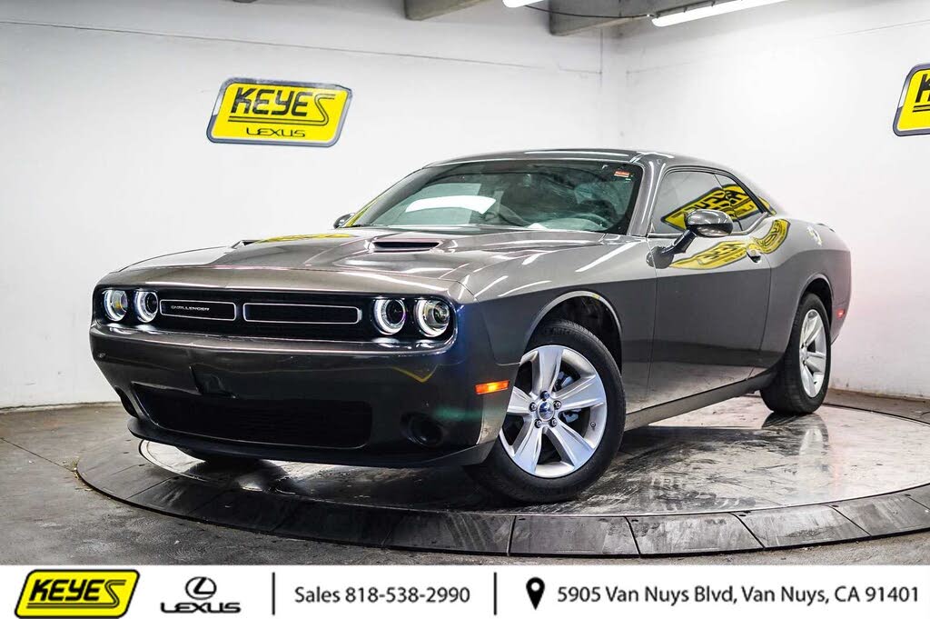 2023 Dodge Challenger SXT RWD