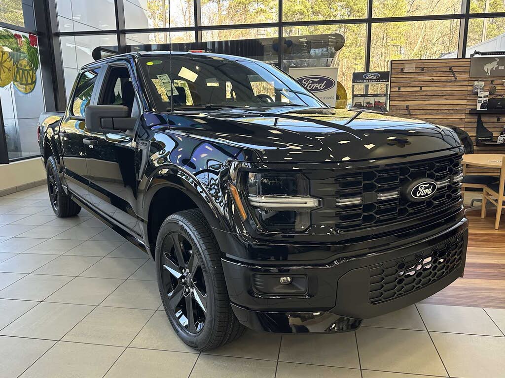 2025 Ford F-150 STX 4dr SuperCrew 4WD
