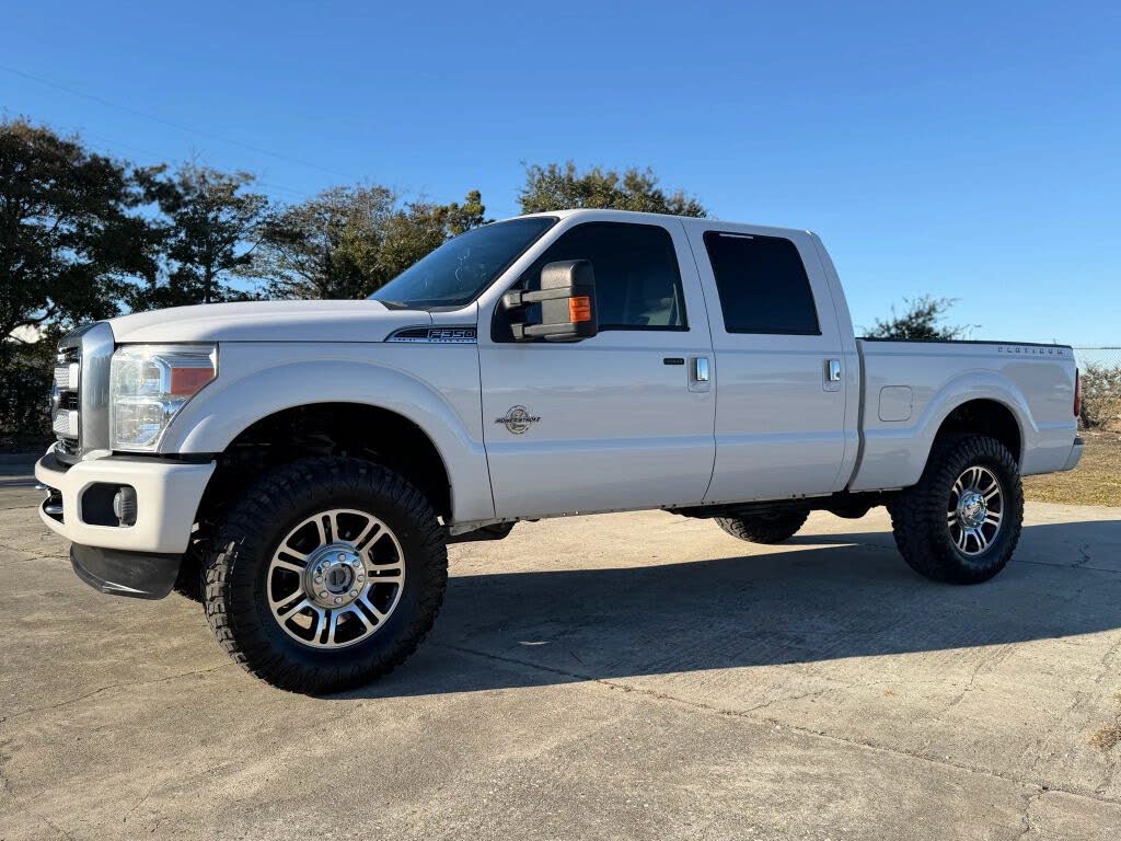 2015 Ford F-350 Super Duty Platinum Crew Cab 4WD
