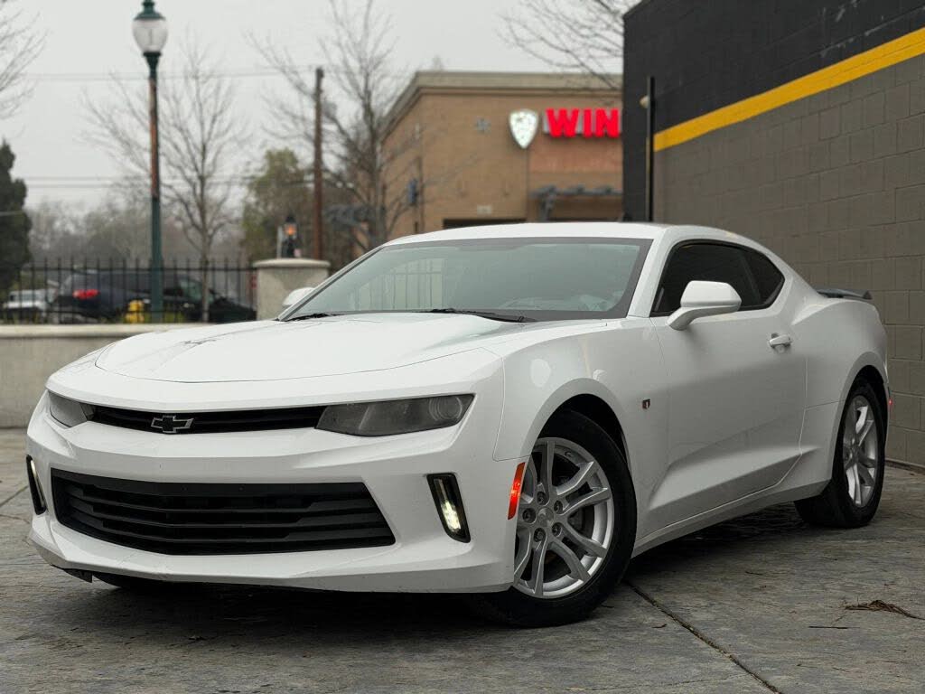 2016 Chevrolet Camaro 2LT Coupe RWD