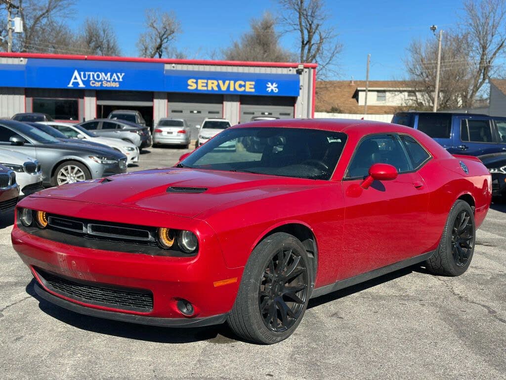 2015 Dodge Challenger SXT Plus RWD