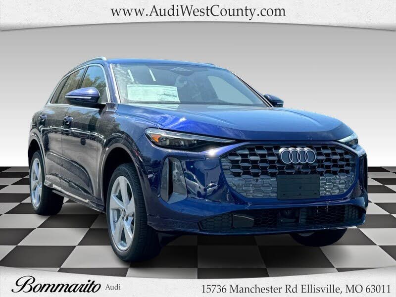 2025 Audi Q5 quattro Premium Plus 40 TFSI