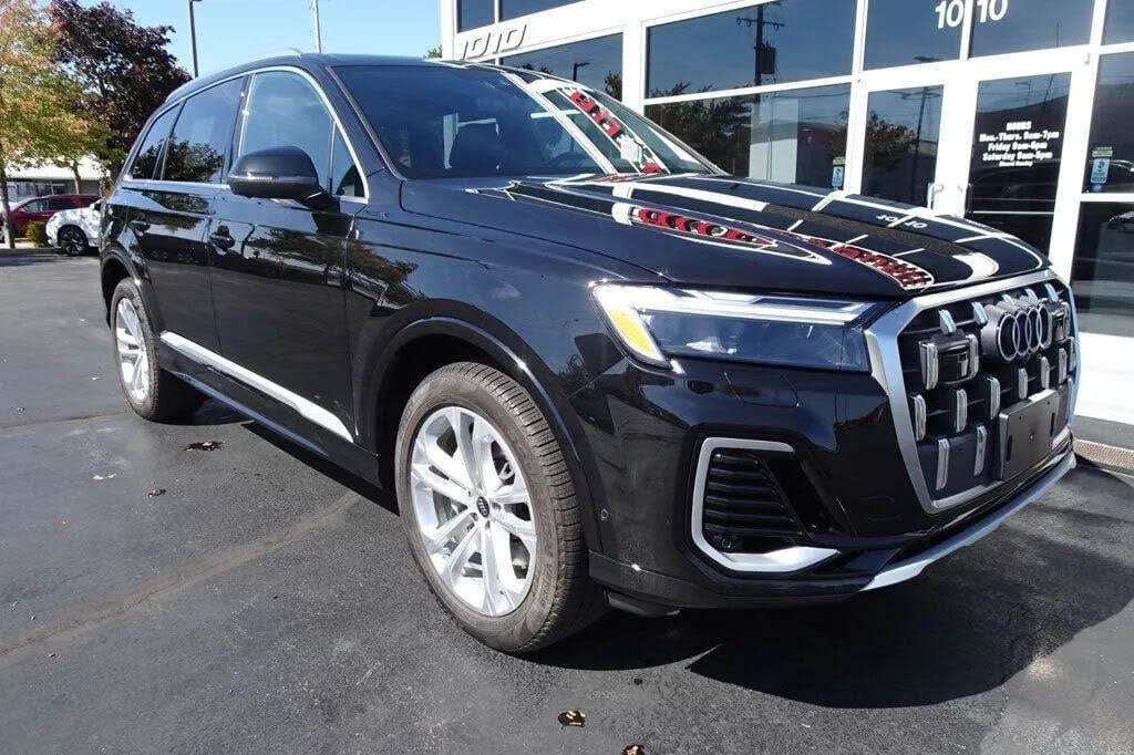 2025 Audi Q7 quattro Premium Plus 55 TFSI