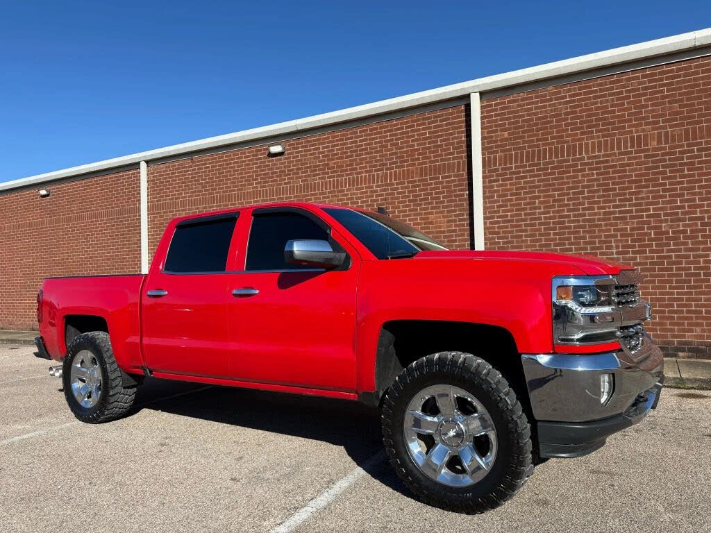 2018 Chevrolet Silverado 1500 LTZ Crew Cab 4WD