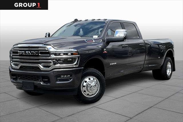 2025 RAM 3500 Laramie Crew Cab LB DRW 4WD