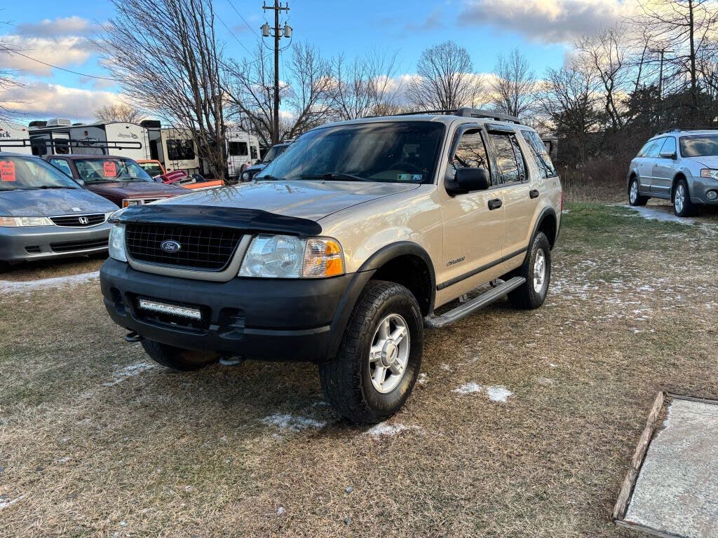 2005 Ford Explorer XLS V6 4WD