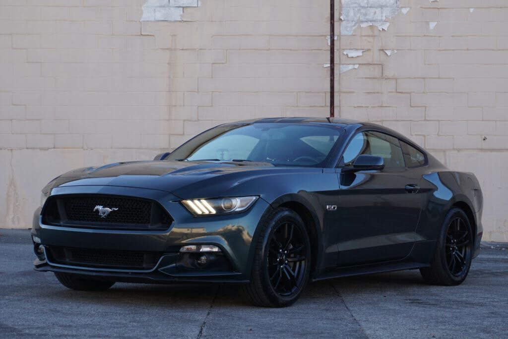 2016 Ford Mustang GT Premium Coupe RWD