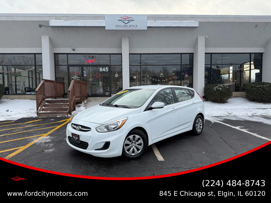 2017 Hyundai Accent SE 4-Door Hatchback FWD