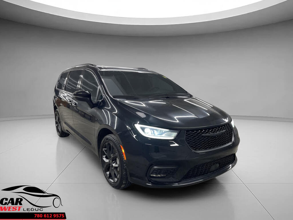 Chrysler Pacifica Touring L AWD 2023