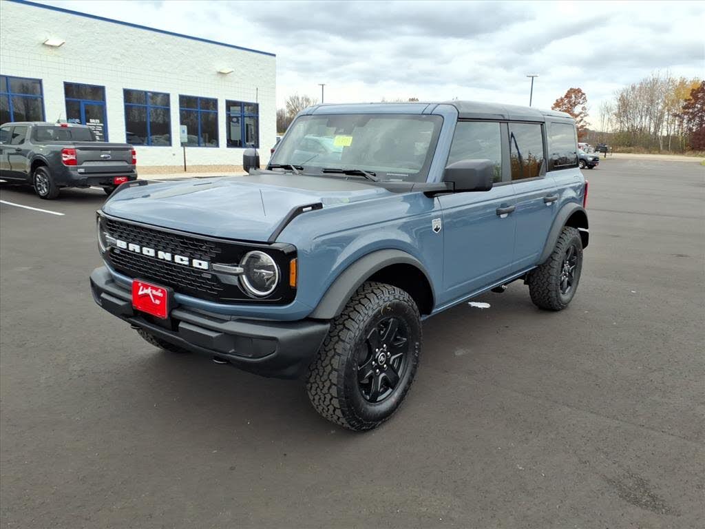 2025 Ford Bronco Big Bend 4-Door 4WD