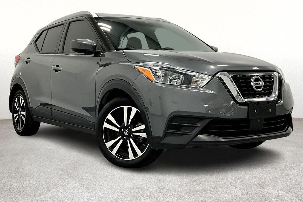 2020 Nissan Kicks SV FWD