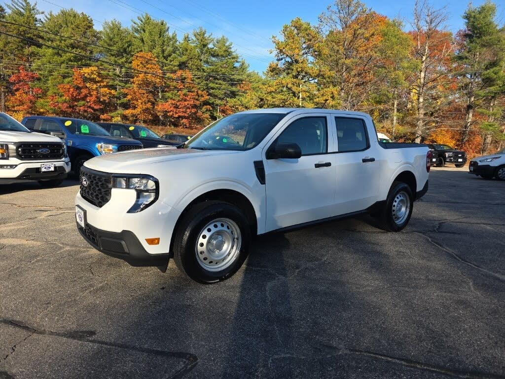 2025 Ford Maverick XL SuperCrew AWD