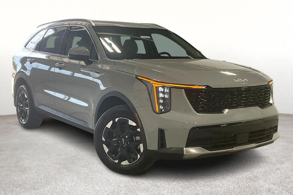 2025 Kia Sorento S AWD