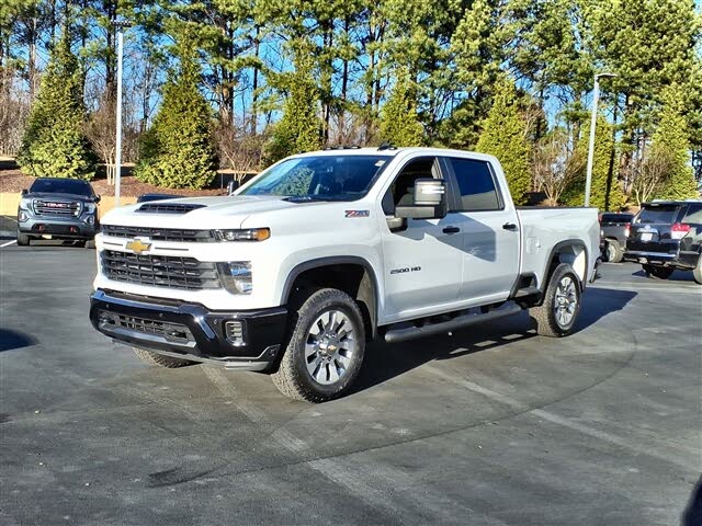 2026 Chevrolet Silverado 2500HD Custom Crew Cab 4WD
