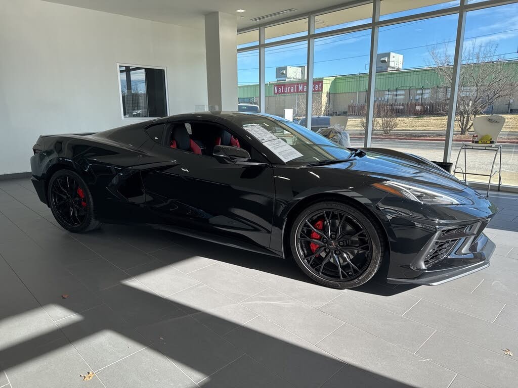 2025 Chevrolet Corvette Stingray 2LT Coupe RWD