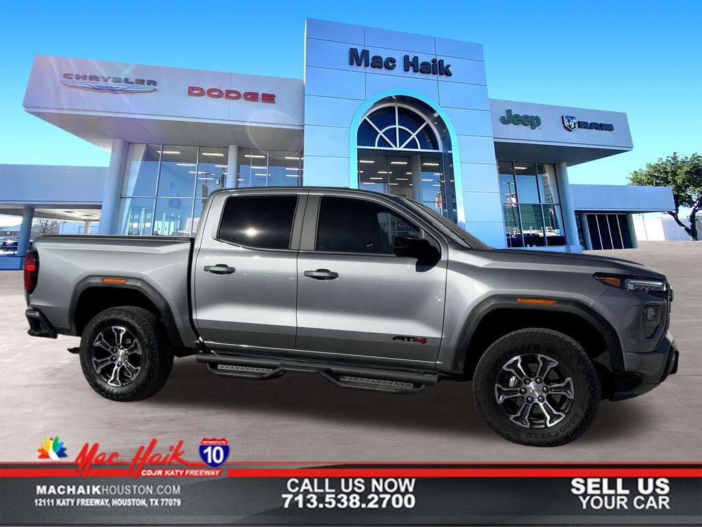 2025 GMC Canyon AT4 Crew Cab 4WD