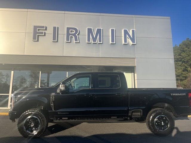 2026 Ford F-350 Super Duty Lariat Crew Cab 4WD