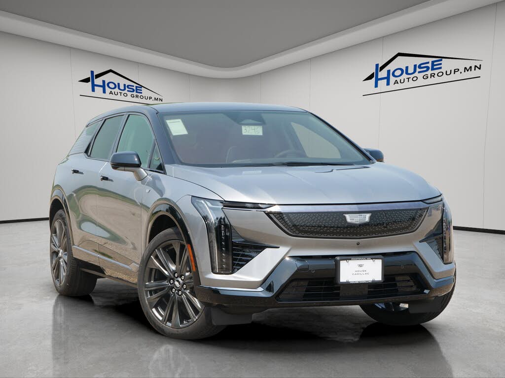 2025 Cadillac OPTIQ Sport 2 AWD