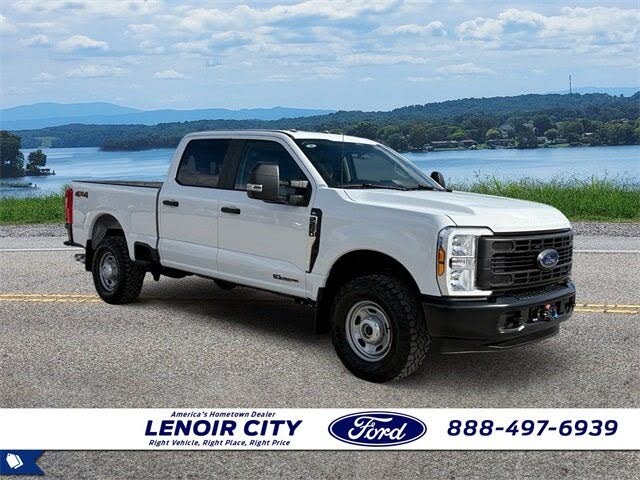 2025 Ford F-250 Super Duty XL Crew Cab 4WD