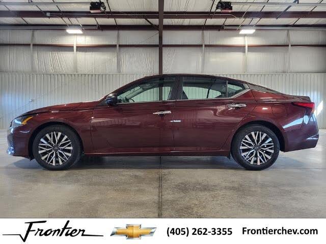 2025 Nissan Altima 2.5 SV FWD