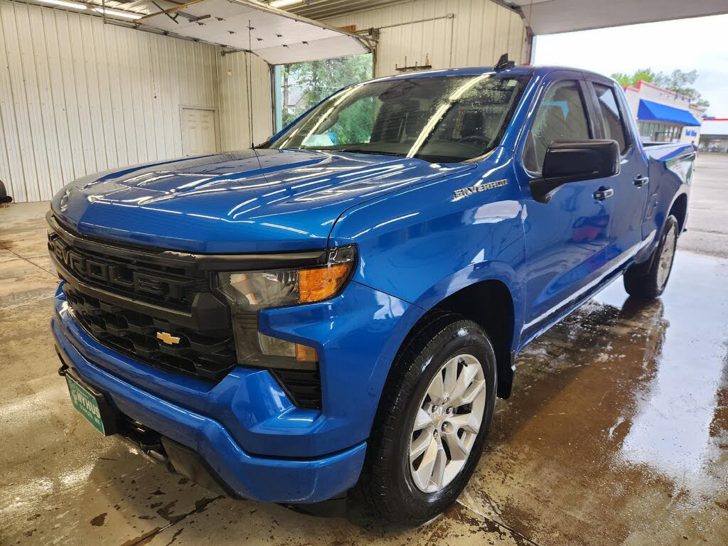 2022 Chevrolet Silverado 1500 Custom Double Cab 4WD