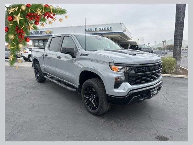 2024 Chevrolet Silverado 1500 Custom Trail Boss Crew Cab 4WD