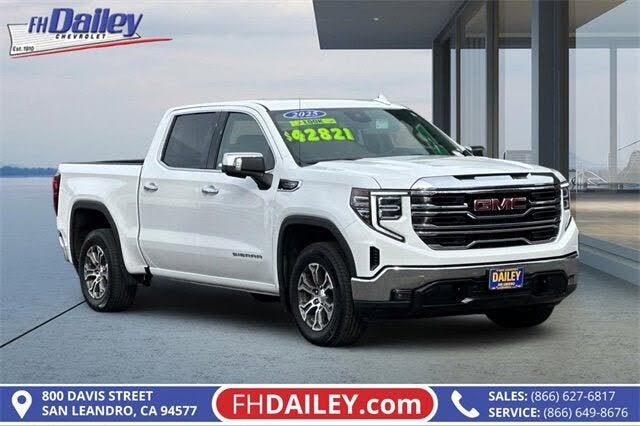 2025 GMC Sierra 1500 SLT Crew Cab RWD