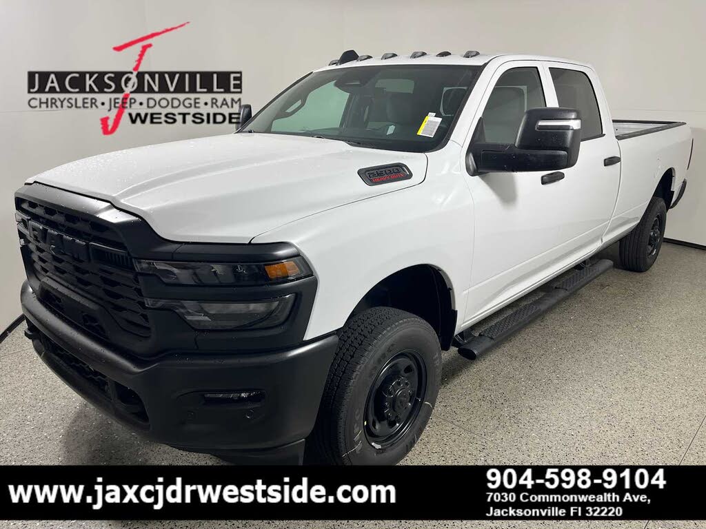 2026 RAM 2500 Tradesman Crew Cab LB 4WD