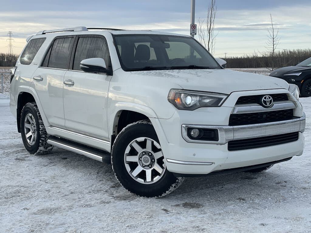 Toyota 4Runner SR5 4WD 2016