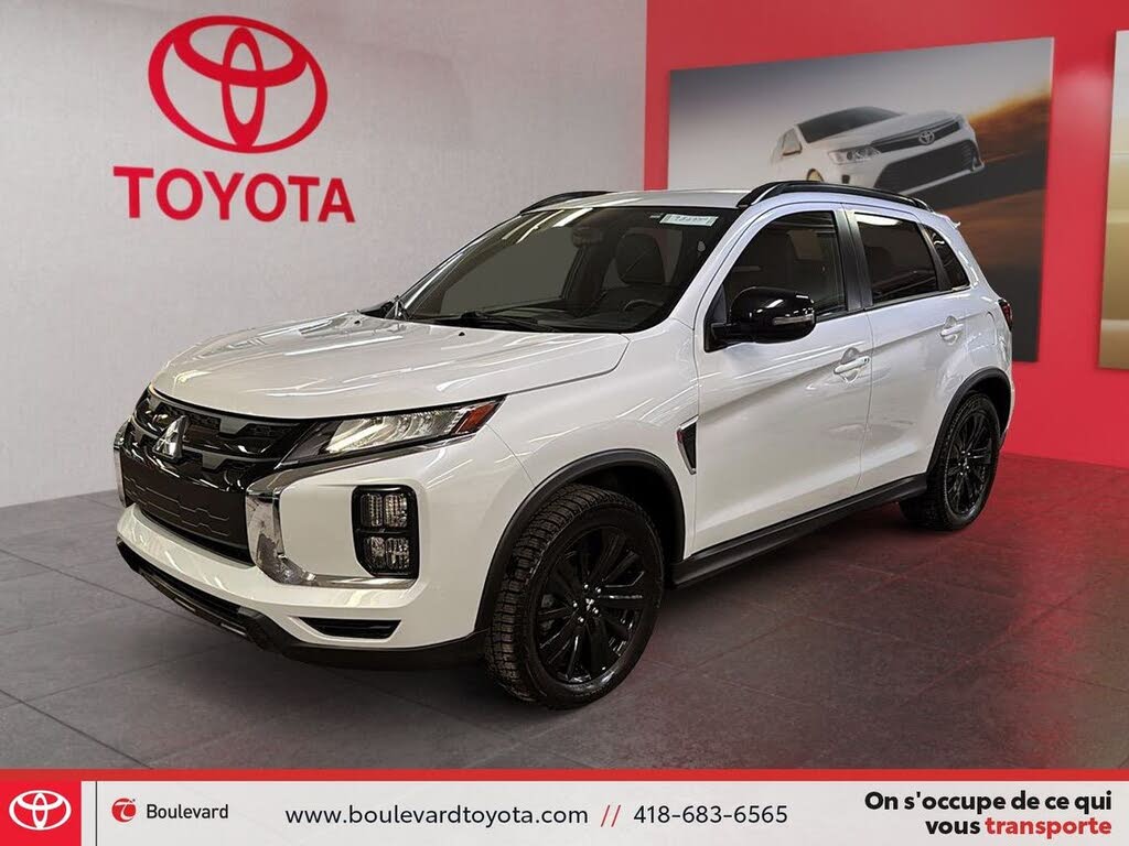 Mitsubishi RVR SE AWC 2022