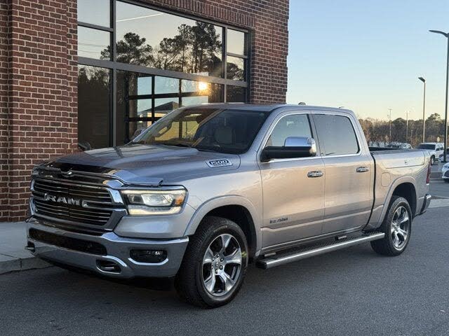 2019 RAM 1500 Laramie Crew Cab 4WD