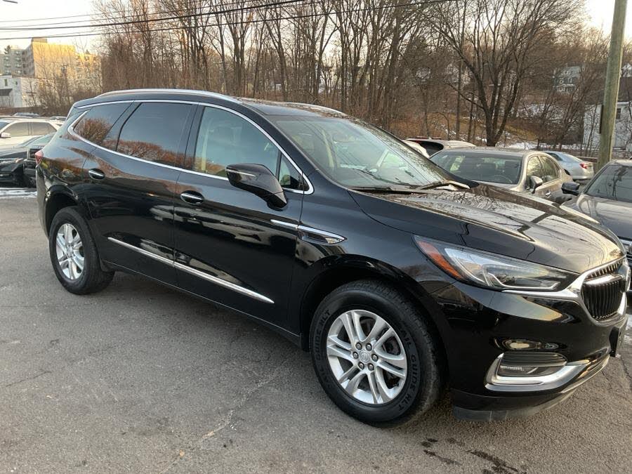 2021 Buick Enclave Essence AWD