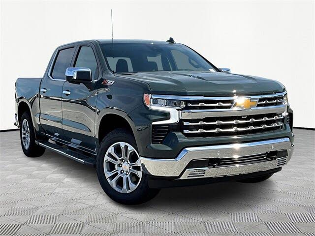 2026 Chevrolet Silverado 1500 LTZ Crew Cab 4WD